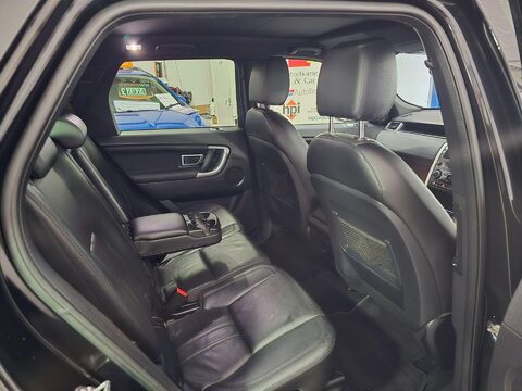 Land Rover Discovery Sport TD4 HSE BLACK 19