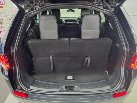 Land Rover Discovery Sport TD4 HSE BLACK 12