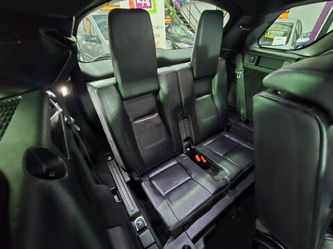Land Rover Discovery Sport TD4 HSE BLACK 17