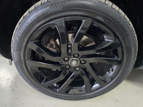 Land Rover Discovery Sport TD4 HSE BLACK 48