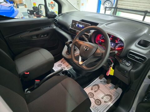 Vauxhall Combo L1H1 2000 EDITION S/S 3