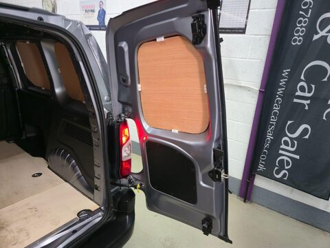 Vauxhall Combo L1H1 2000 EDITION S/S 10