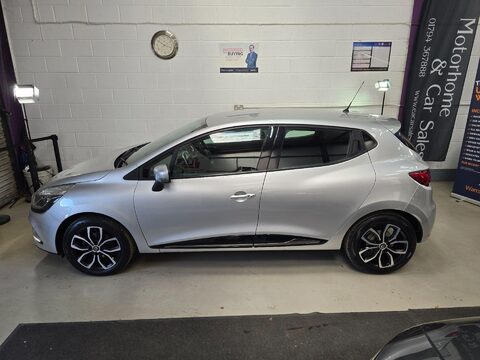 Renault Clio 1.5 dCi Play Euro 6 (s/s) 5dr 6