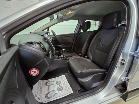 Renault Clio 1.5 dCi Play Euro 6 (s/s) 5dr 35