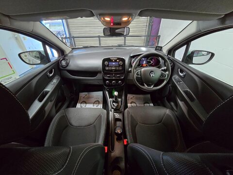 Renault Clio 1.5 dCi Play Euro 6 (s/s) 5dr 3