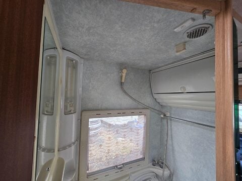 Auto-Sleepers Ravenna 34