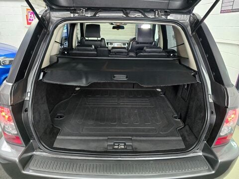 Land Rover Range Rover Sport V8 HSE 9
