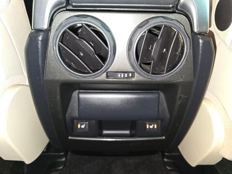 Land Rover Discovery 4 SDV6 HSE 24