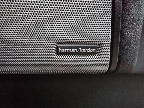 Land Rover Discovery 4 SDV6 HSE 46