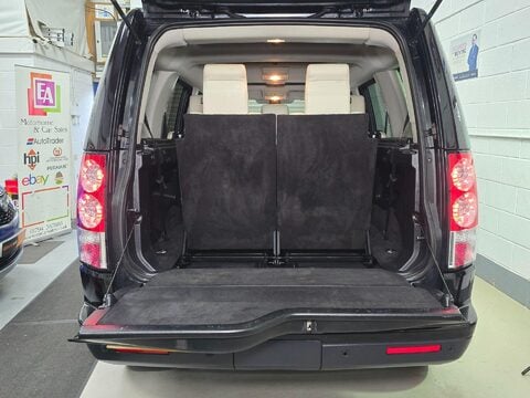 Land Rover Discovery 4 SDV6 HSE 12