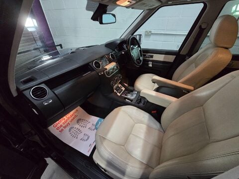 Land Rover Discovery 4 SDV6 HSE 51