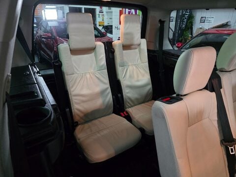 Land Rover Discovery 4 SDV6 HSE 19