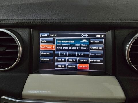 Land Rover Discovery 4 SDV6 HSE 37