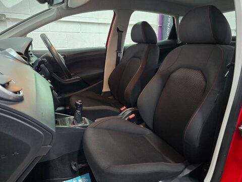 SEAT Ibiza TSI FR TECHNOLOGY 38