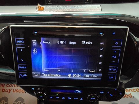 Toyota Hilux INVINCIBLE 4WD D-4D DCB 26