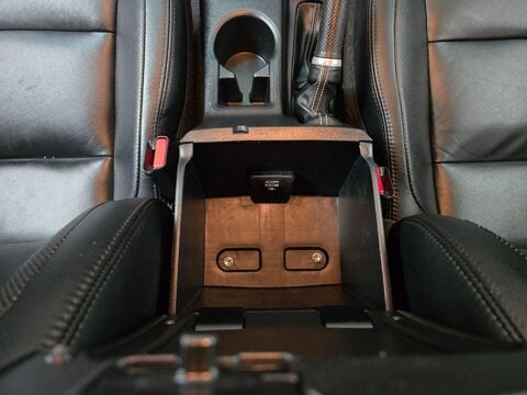 Toyota Hilux INVINCIBLE 4WD D-4D DCB 21