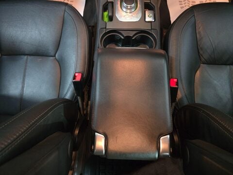 Land Rover Discovery 4 SDV6 HSE 27