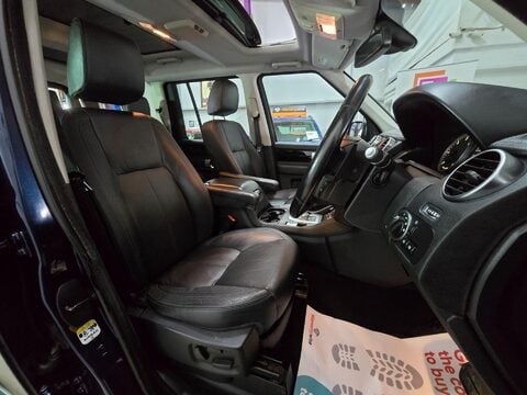 Land Rover Discovery 4 SDV6 HSE 44