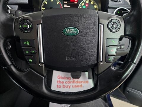 Land Rover Discovery 4 SDV6 HSE 38