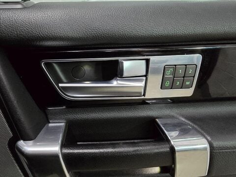 Land Rover Discovery 4 SDV6 HSE 43