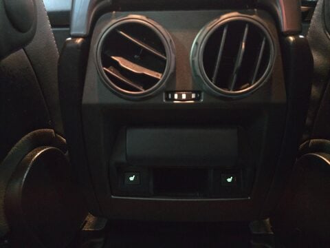 Land Rover Discovery 4 SDV6 HSE 25