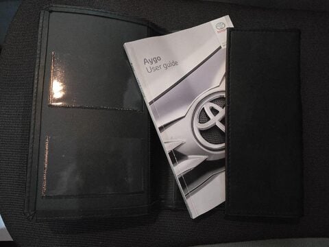 Toyota Aygo VVT-I X-CLUSIV 41