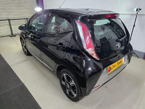 Toyota Aygo VVT-I X-CLUSIV 7