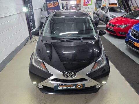 Toyota Aygo VVT-I X-CLUSIV 16