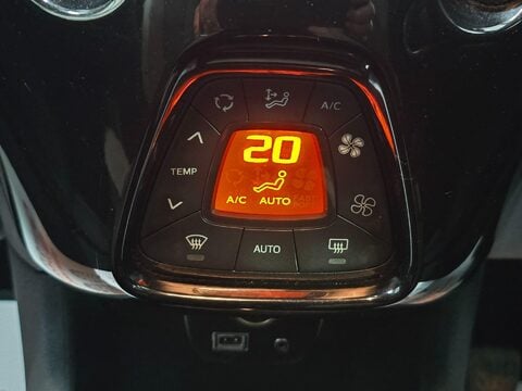 Toyota Aygo VVT-I X-CLUSIV 23