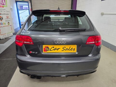 Audi RS3 RS3 QUATTRO 8