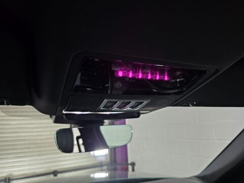 Land Rover Discovery TD6 HSE LUXURY 40