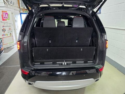 Land Rover Discovery TD6 HSE LUXURY 13