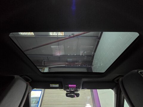 Land Rover Discovery TD6 HSE LUXURY 25