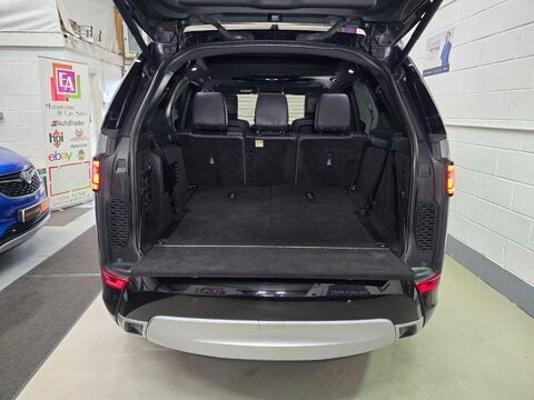 Land Rover Discovery TD6 HSE LUXURY 11