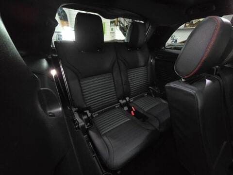 Land Rover Discovery TD6 HSE LUXURY 19