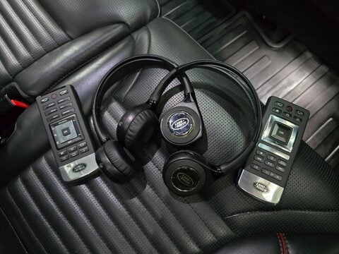 Land Rover Discovery TD6 HSE LUXURY 23