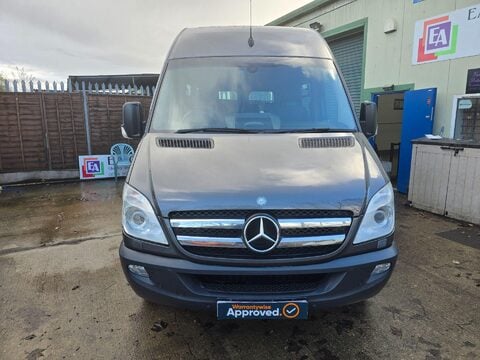 Mercedes-Benz Sprinter 319 CDI MWB 13