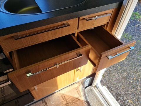 Auto-Trail Tracker EKS Motor Home 50