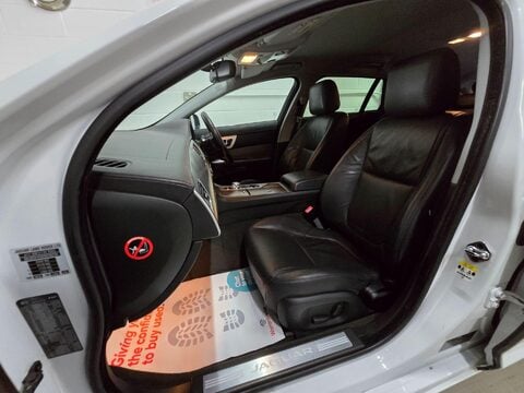 Jaguar XF D LUXURY SPORTBRAKE 42