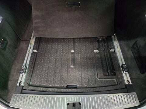 Jaguar XF D LUXURY SPORTBRAKE 11