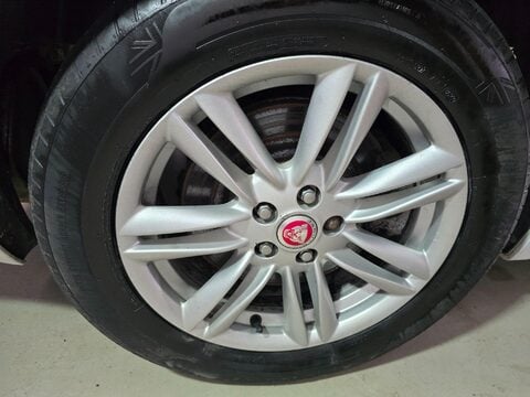 Jaguar XF D LUXURY SPORTBRAKE 46