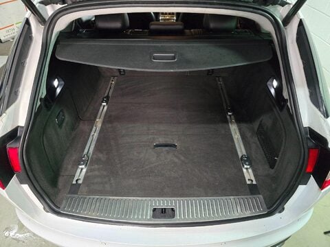 Jaguar XF D LUXURY SPORTBRAKE 10