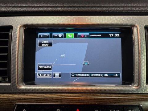 Jaguar XF D LUXURY SPORTBRAKE 27