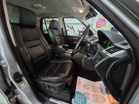 Land Rover Range Rover Sport TDV8 SPORT HSE 36