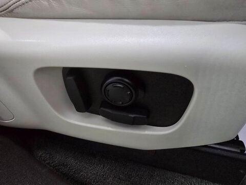 Land Rover Discovery SI6 HSE 52