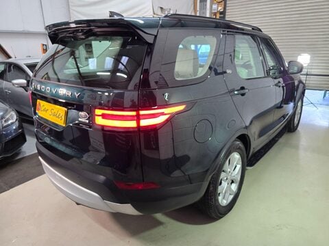 Land Rover Discovery SI6 HSE 2