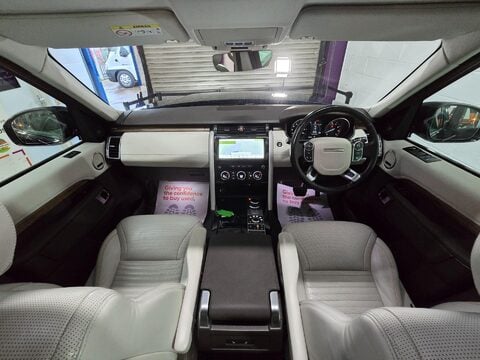 Land Rover Discovery SI6 HSE 3