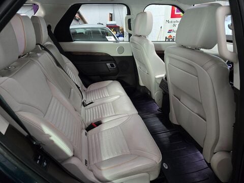 Land Rover Discovery SI6 HSE 25