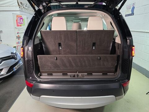 Land Rover Discovery SI6 HSE 9