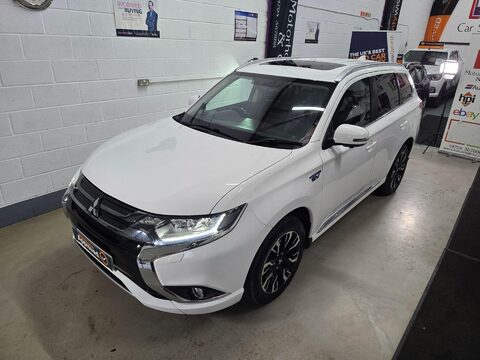 Mitsubishi Outlander PHEV GX 4H 5